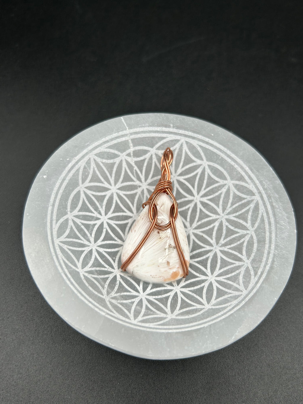 Calm Insight Necklace