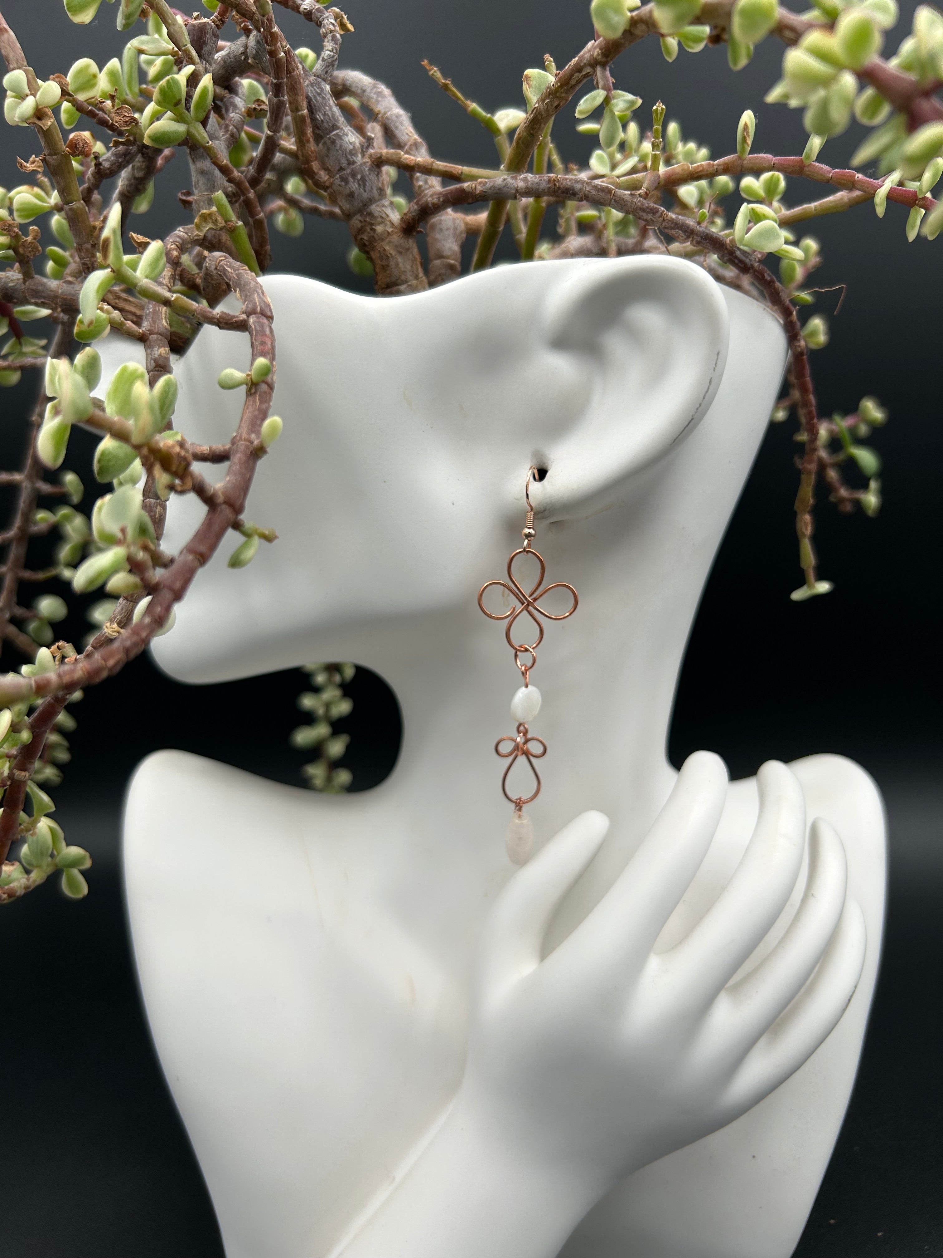 Soft Heart Glow Earrings