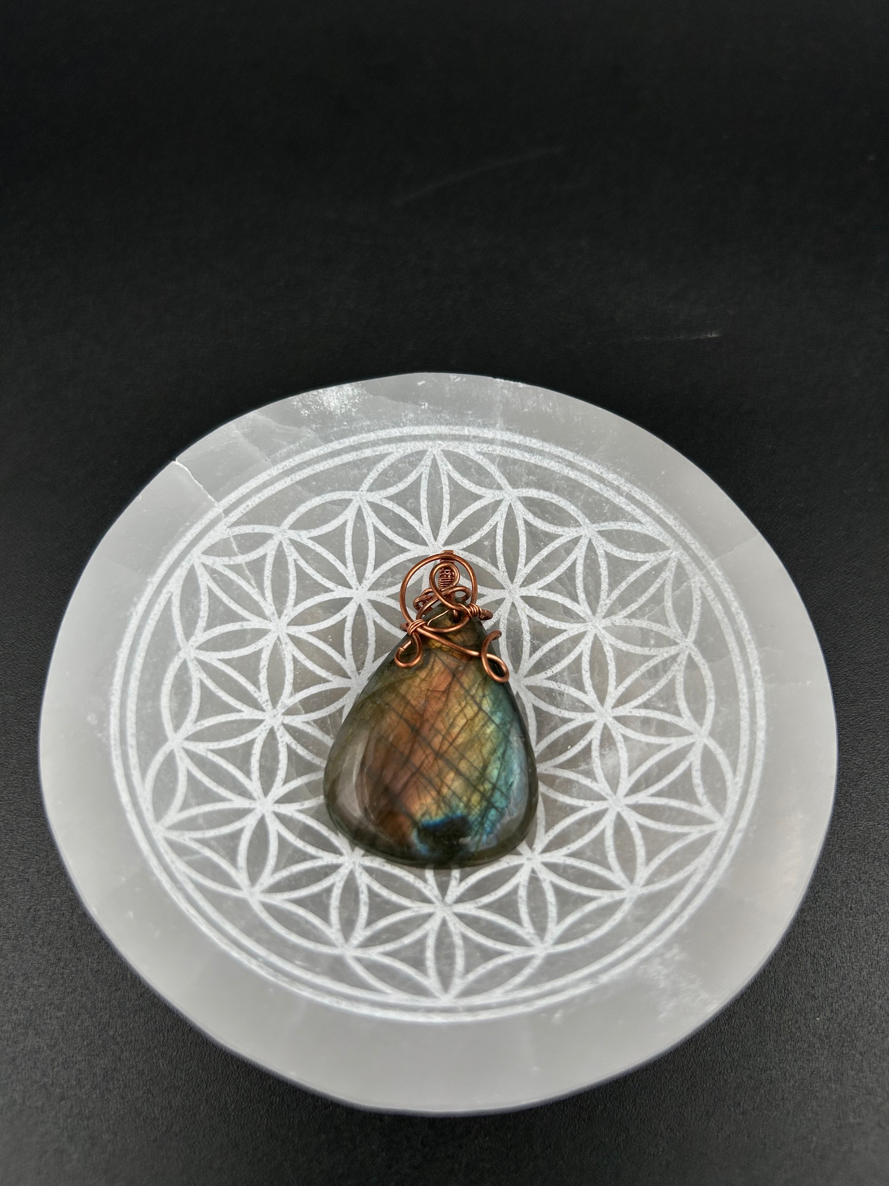 Mystic Flash Necklace
