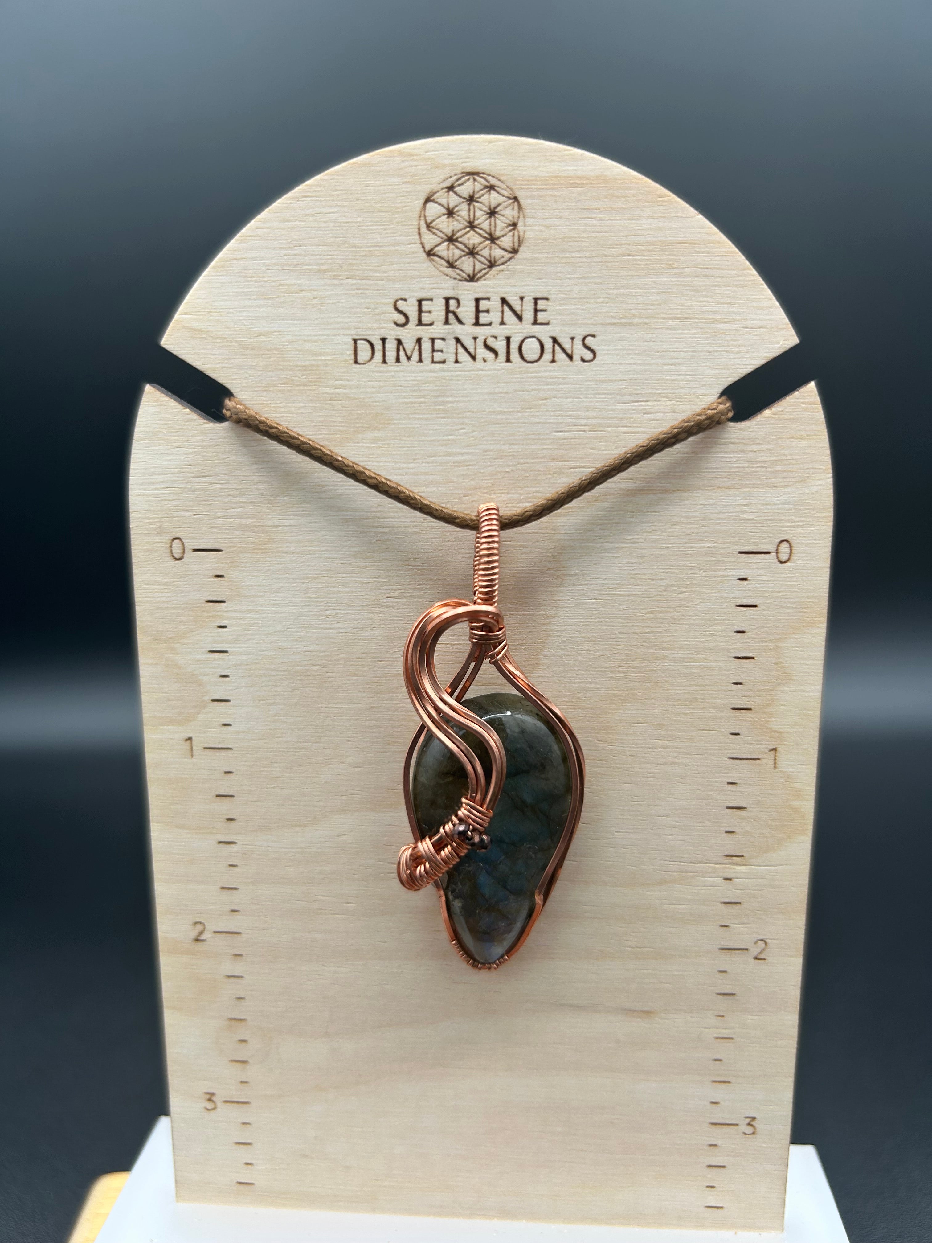 The Quiet Sight Necklace