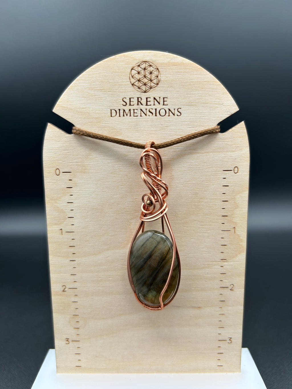 The Shifting Light Necklace