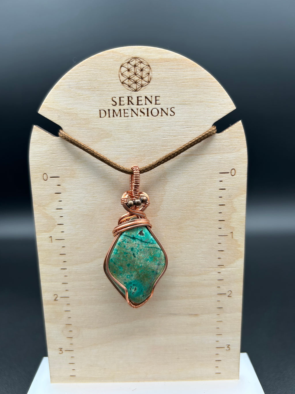 Calm Expression Necklace