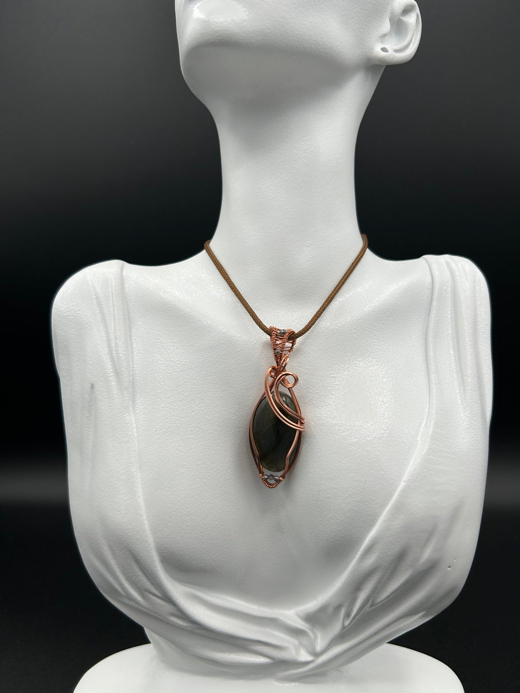 Labradorite in Copper