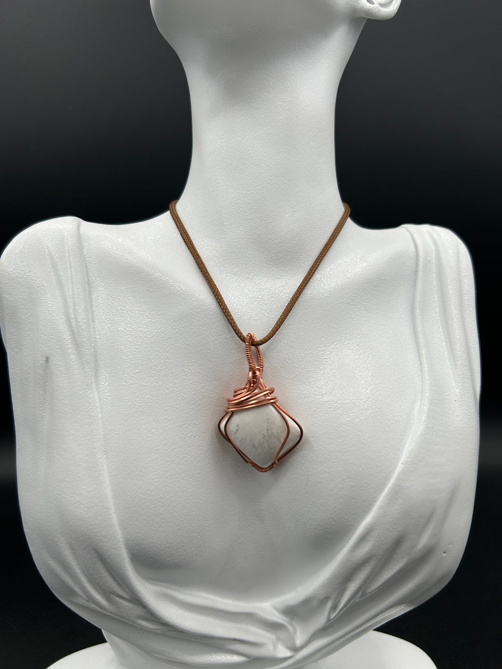 Serene Insight Necklace