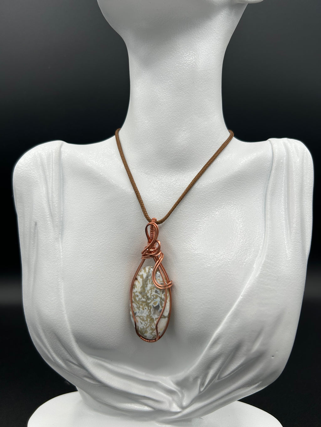 Grounded Growth Necklace